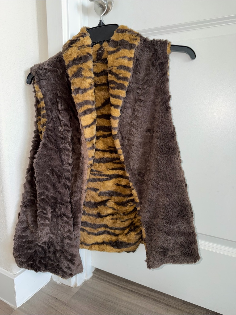 Faux Fur Reversible Vest - Brown with Tiger Print